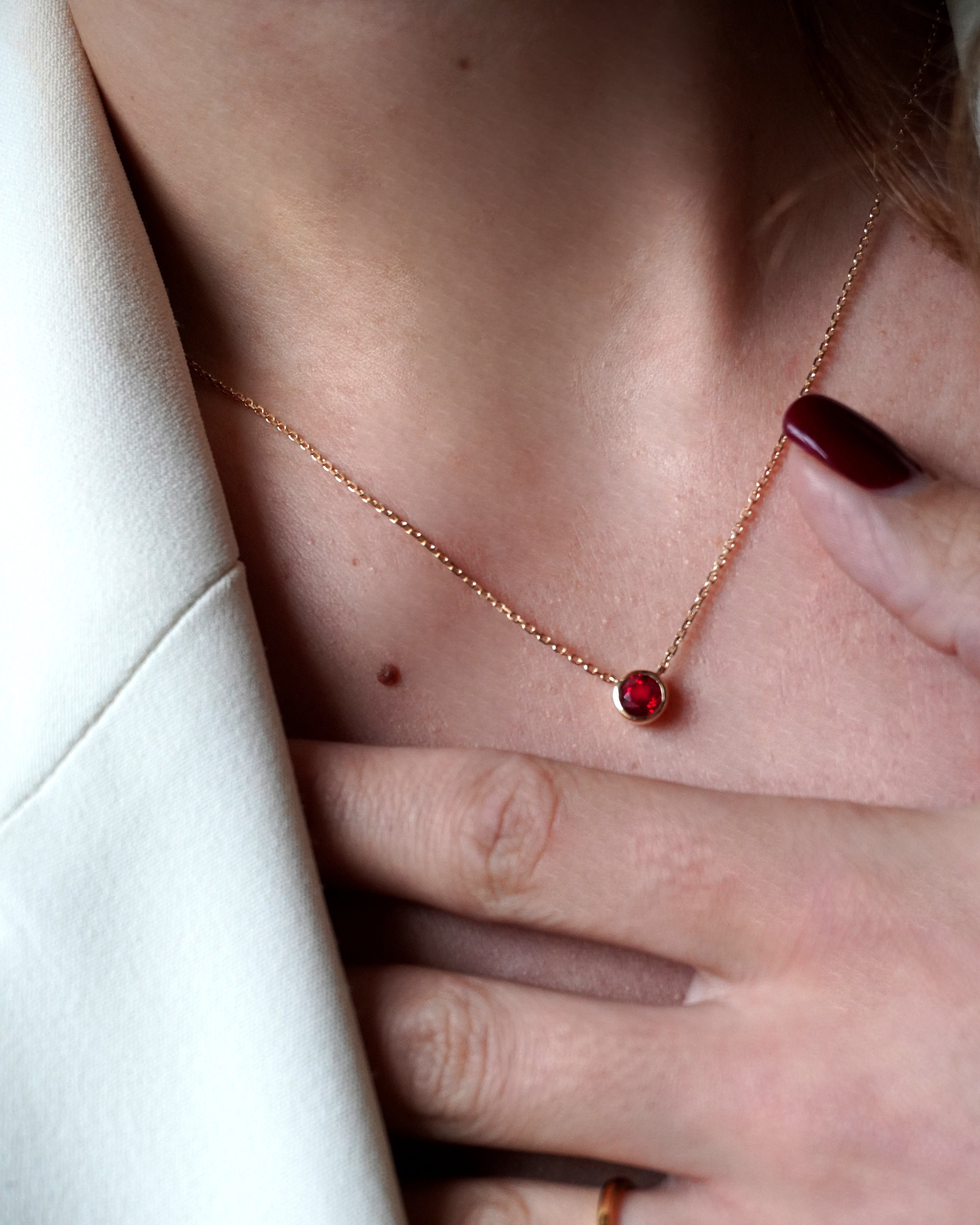18kt Solid Gold Round Ruby Necklace