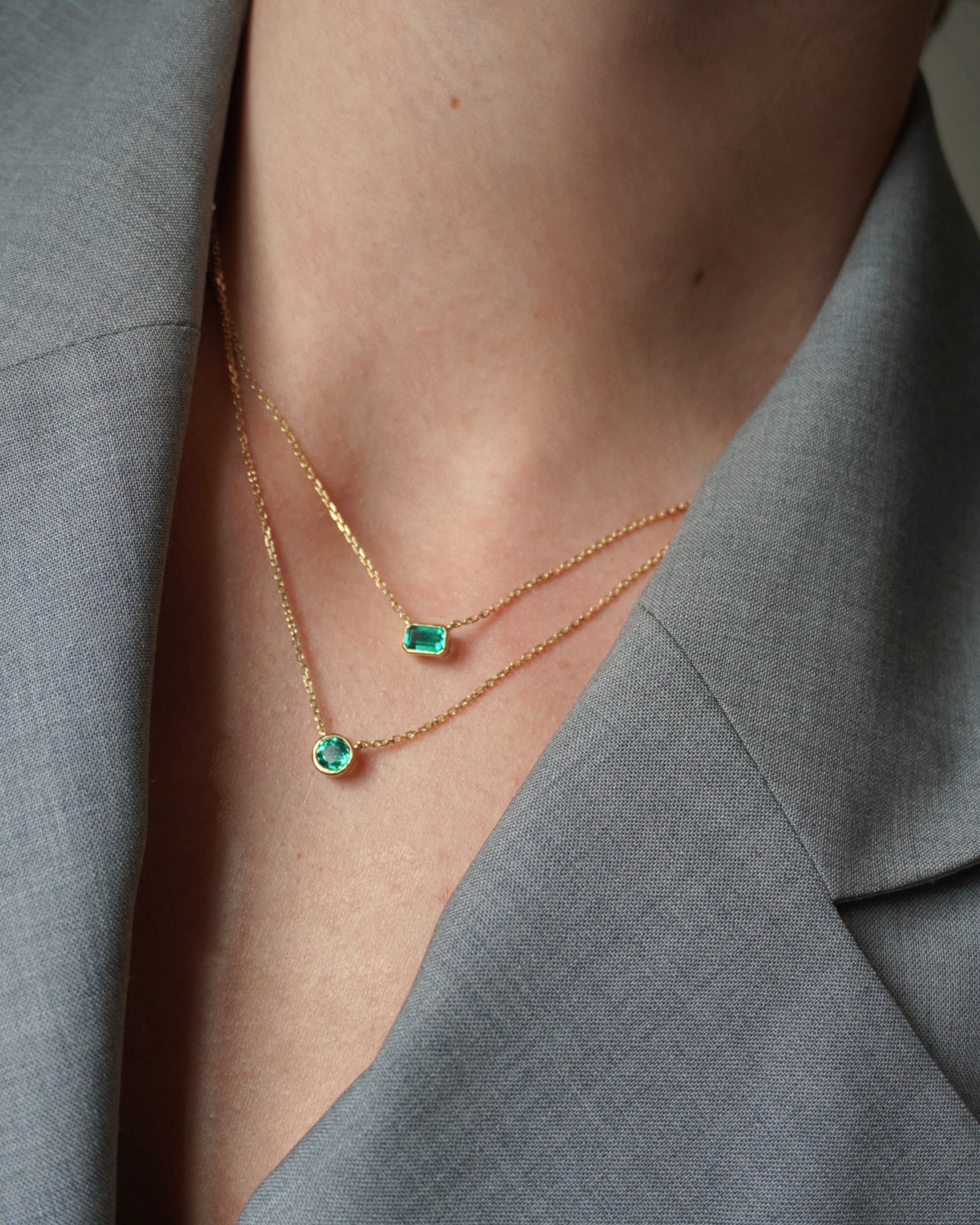 Round Emerald Necklace