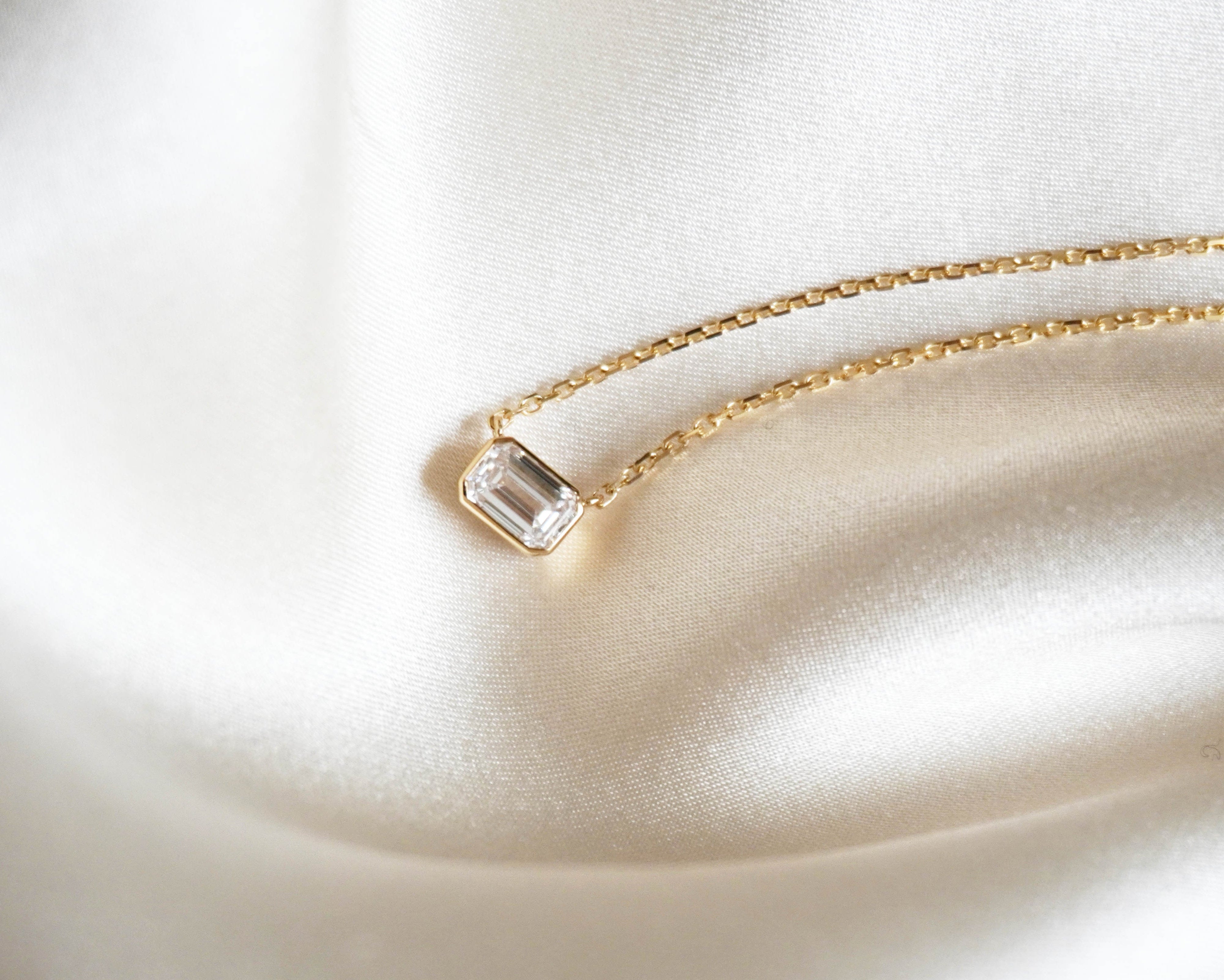 18kt Solid Gold Large Diamond Necklace