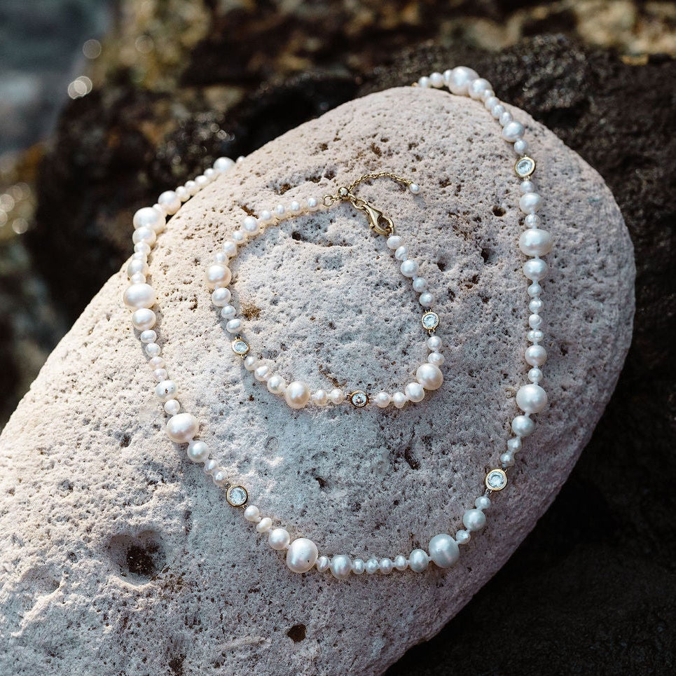 Threaded Pearl Bracelet - White Sapphire
