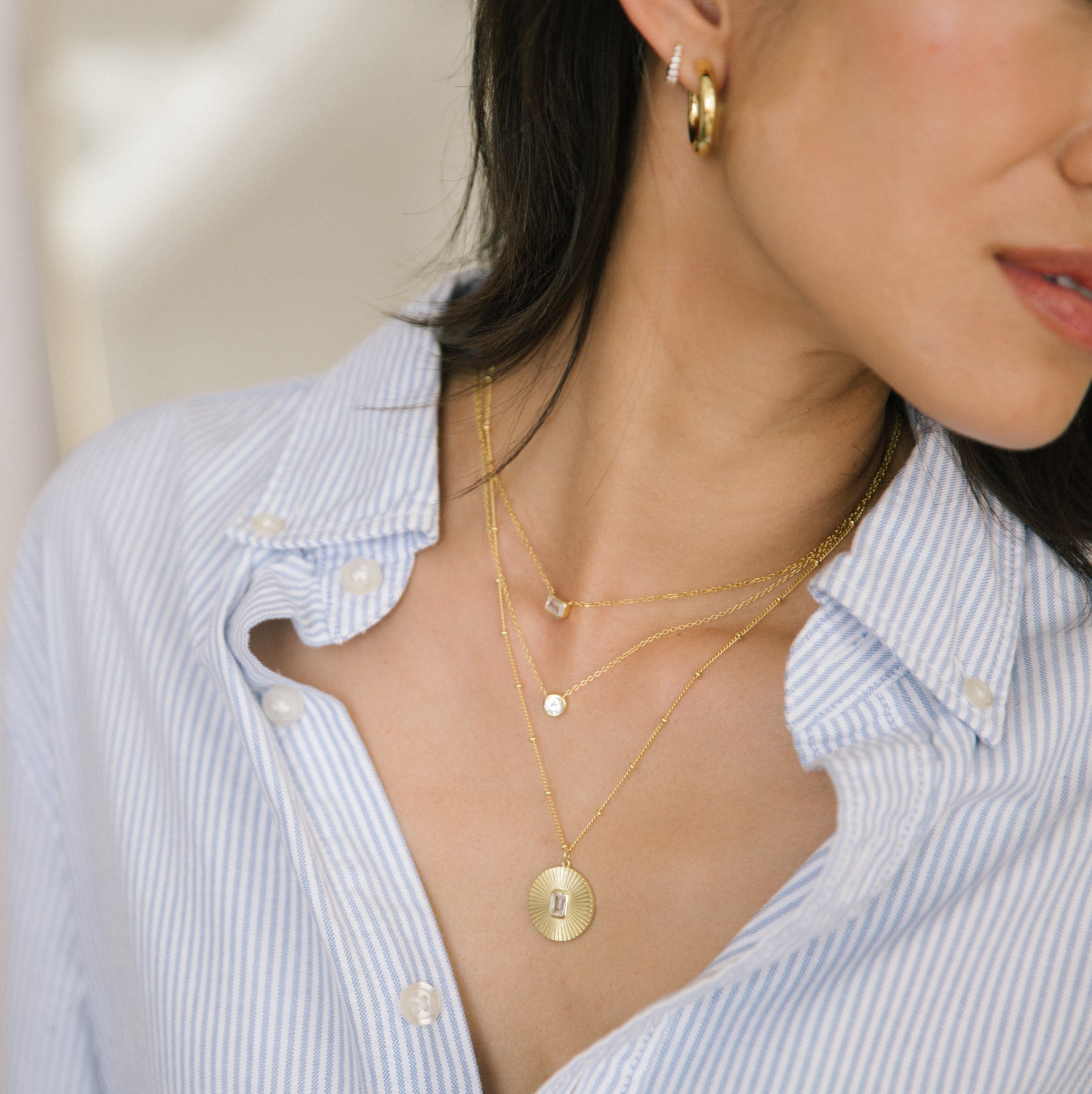 Round Necklace - White Sapphire